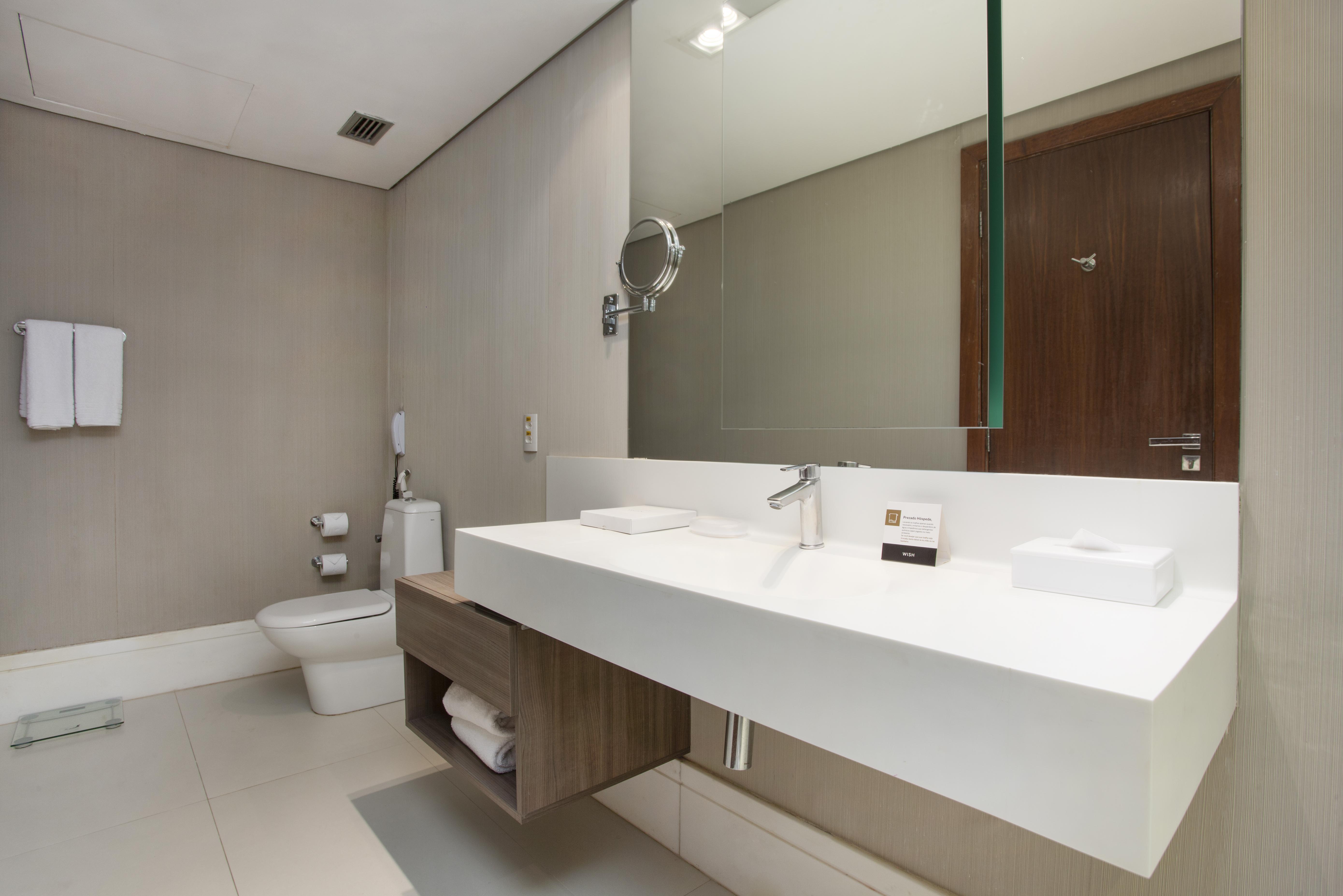 Wish Hotel Da Bahia Salvador da Bahia Dış mekan fotoğraf Bathroom