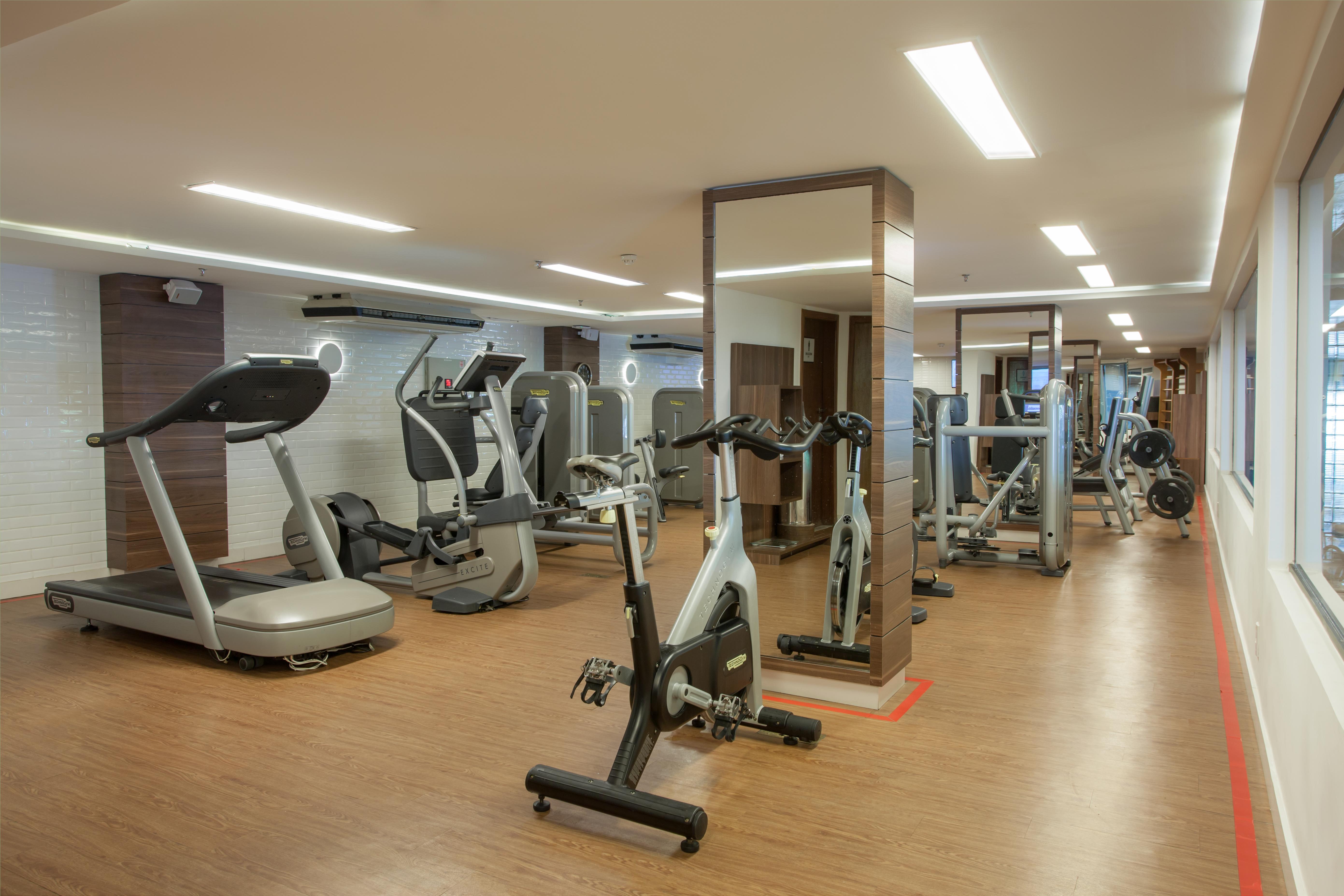 Wish Hotel Da Bahia Salvador da Bahia Dış mekan fotoğraf The gym at the hotel